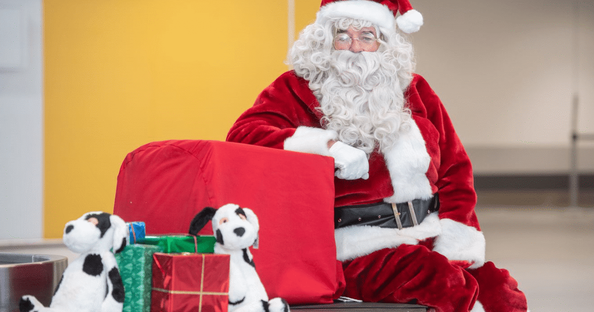 OpenGraph Image for Santa flies into town with a host of magical surprises guaranteed to bring festive cheer to the North-east