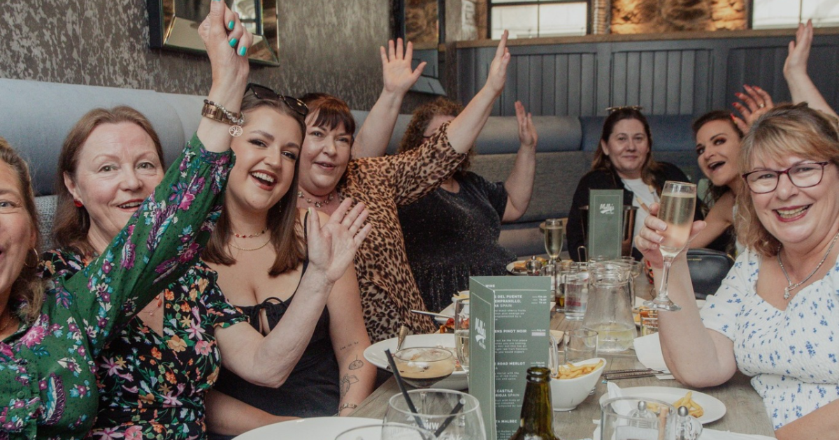 OpenGraph Image for Fizz, food & fabulous tunes: Ladies Lunch & Live Music returns to Molly’s Bistro