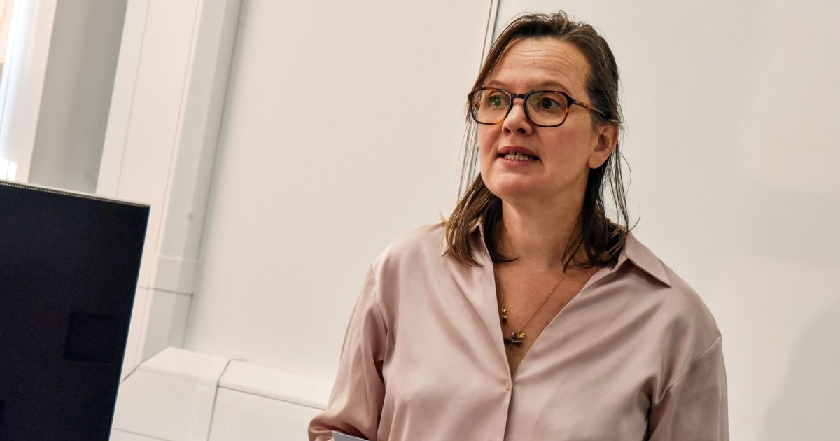 OpenGraph Image for School uniforms under spotlight at Aberdeen symposium