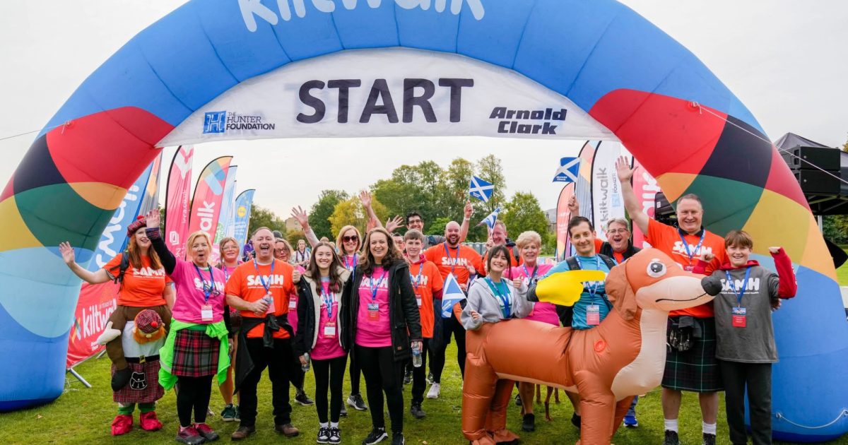 OpenGraph Image for Aberdeen’s very own Marius Coste electrifies Glasgow in Pikachu Run for charity