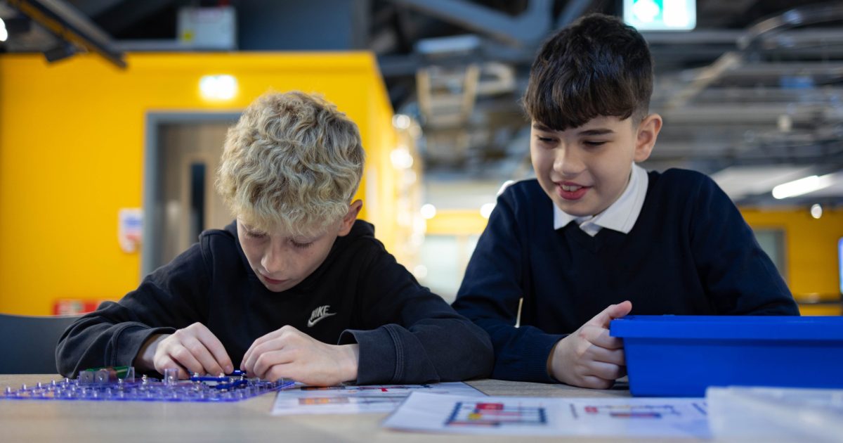 OpenGraph Image for Aberdeen Science Centre and SSEN Transmission expand science education workshop programme across Scotland