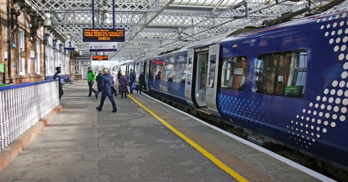 OpenGraph Image for Peak fares abolished from Monday, 1 September