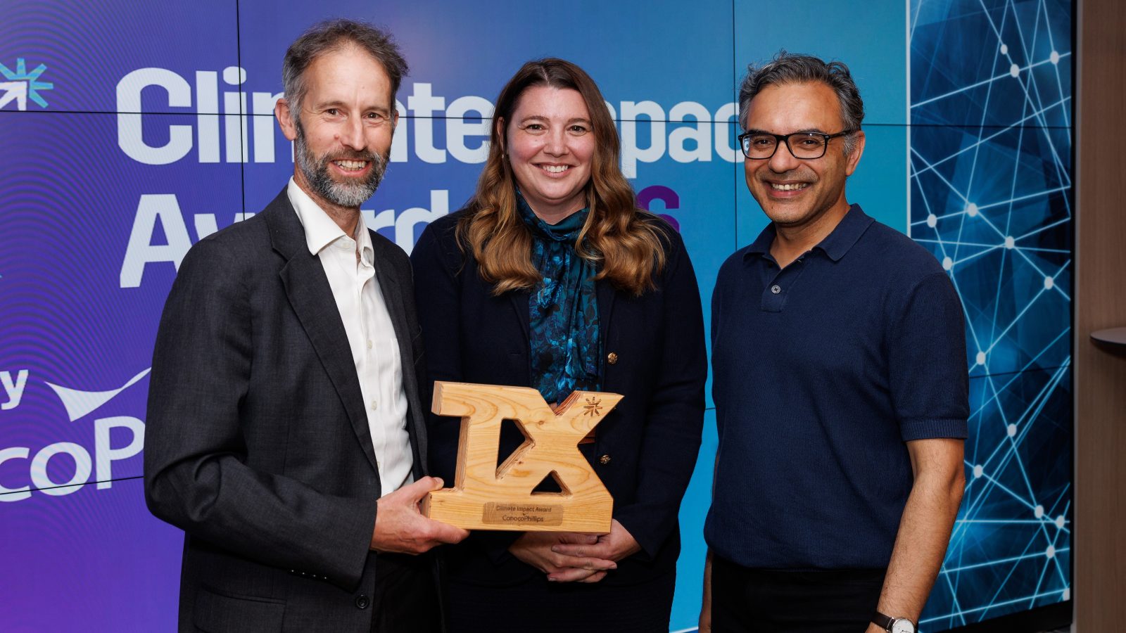 Eight energy startups graduate from TechX Accelerator as £25,000 prize is awarded for climate impact