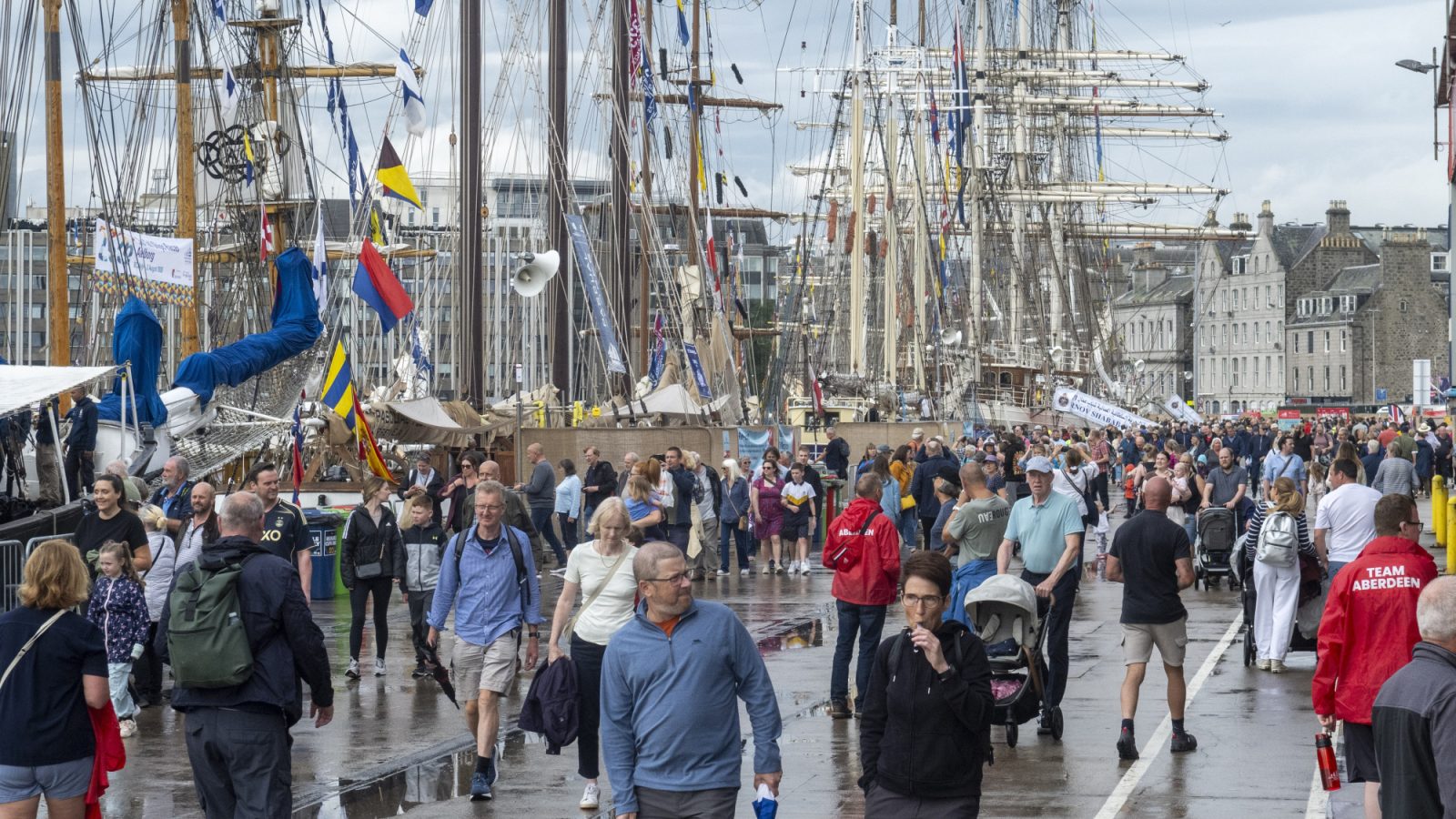 Talks are to be held to bring back the successful Tall Ships Races