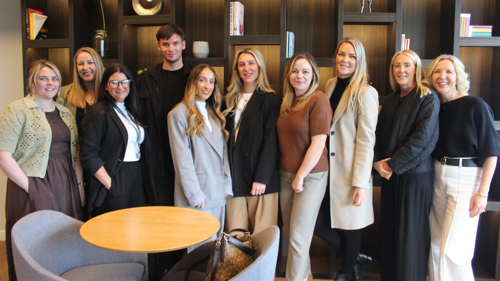 Munro’s Travel secures marine crew travel contract