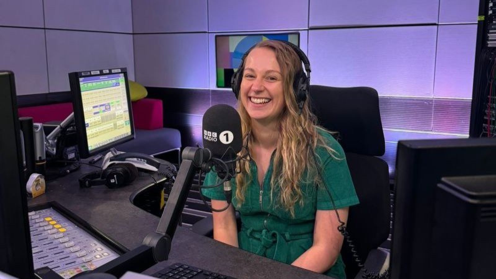 Guests to go radio gaga for networking event