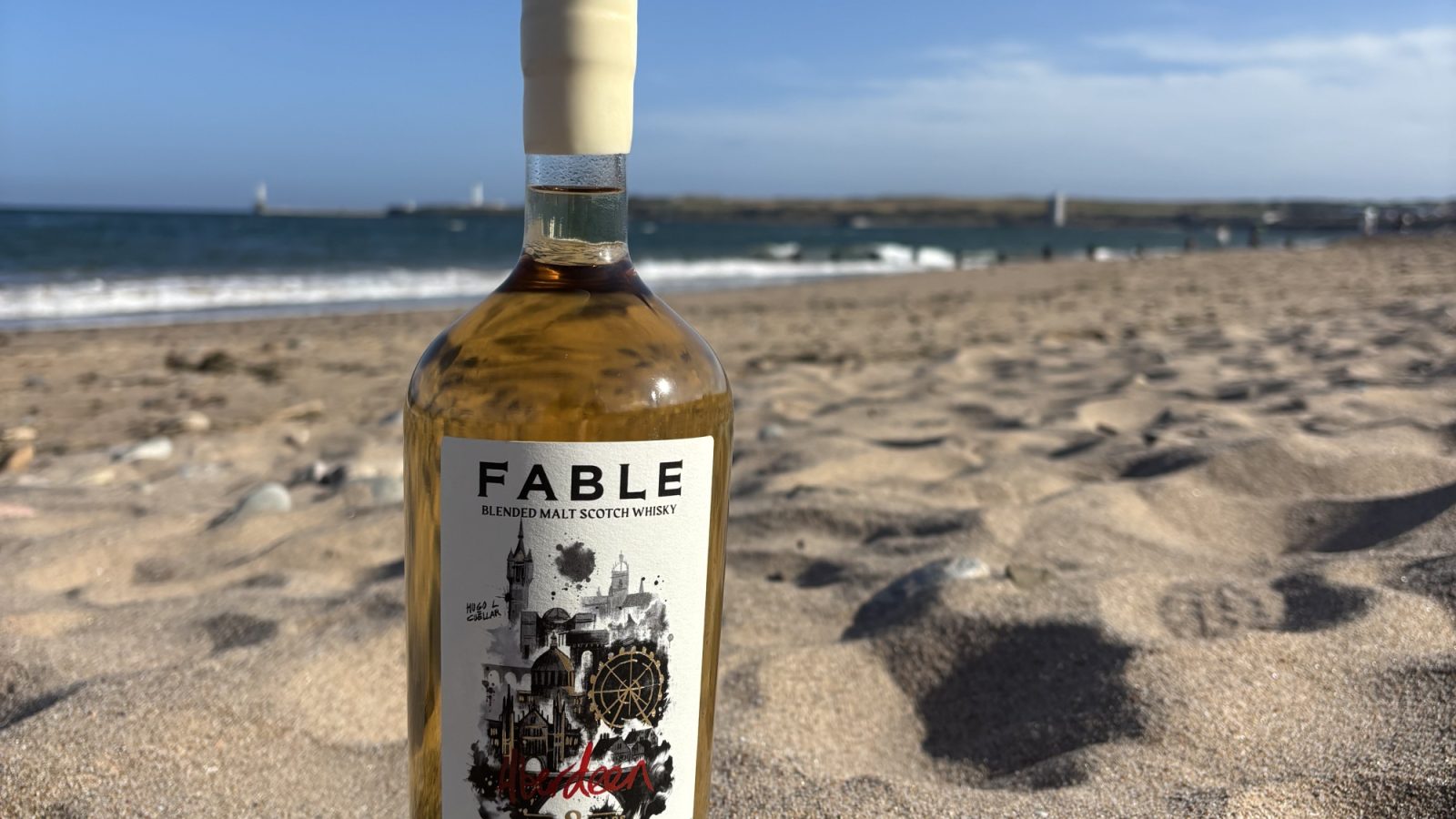 Aberdeen International Airport unveils exclusive Offshore Europe whisky in partnership with FABLE and World Duty Free