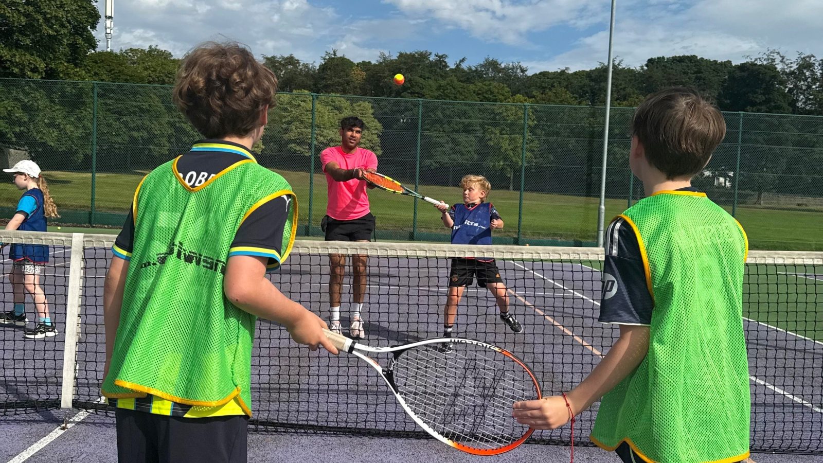 Flagship tennis initiative expands to give more Aberdeen children chance to play