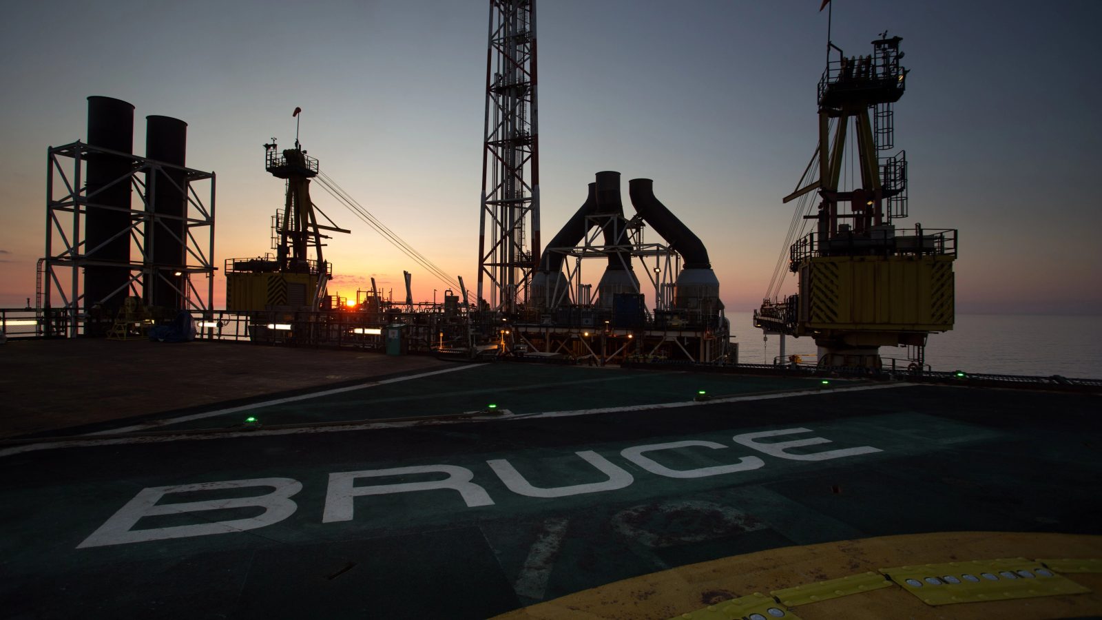 One team, one goal: cutting routine flaring on the Bruce platform