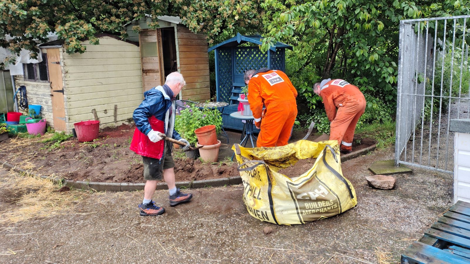 IKM volunteers support Halfpenny Farm with Annual Community Day