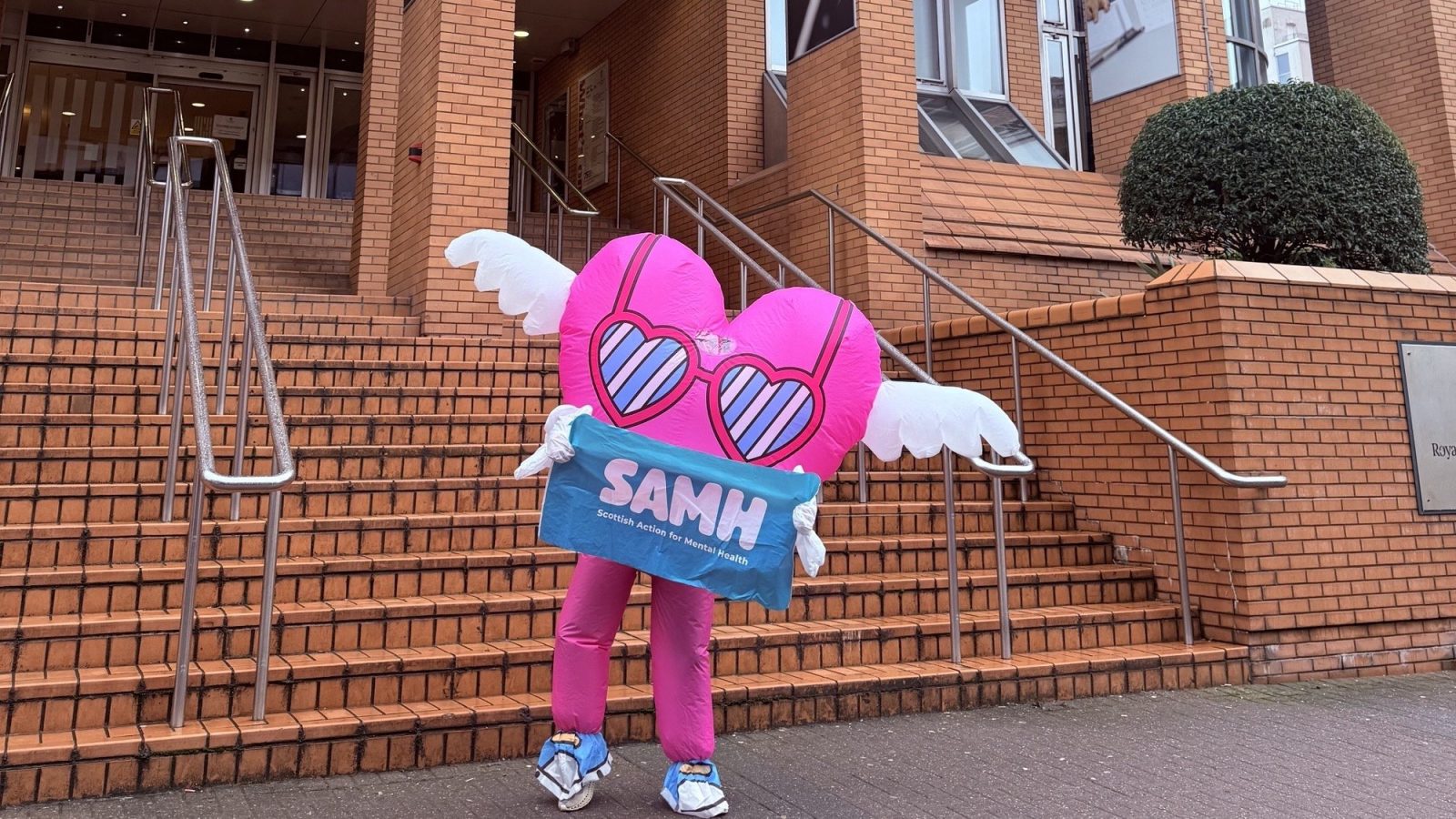 Carrying purpose through grief: A run of resilience in Glasgow city centre