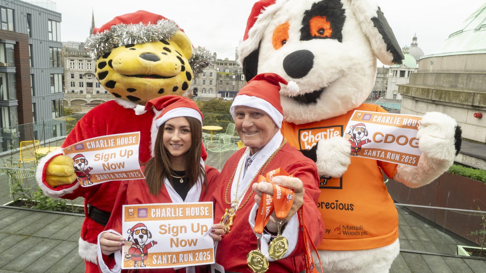 Step into Christmas – the Santa Run returns!