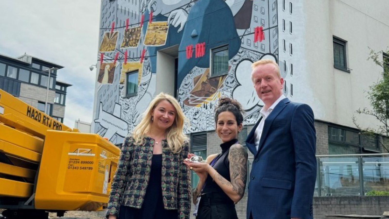 Volunteers urged to join Nuart Aberdeen ‘army’ as Finnies add sparkle to Scotland’s national street art festival