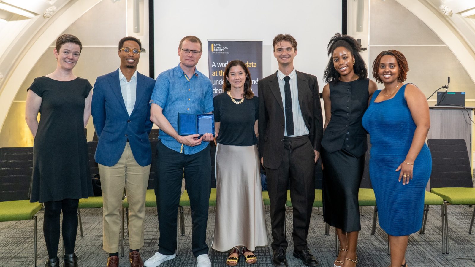 Team from University of Aberdeen and NHS Grampian wins national award for NHS waiting list research