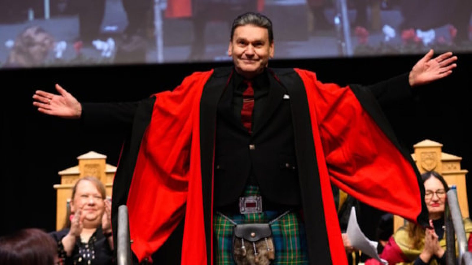 From palliative care to PhD – heart transplant survivor Brian Keeley celebrates degree success