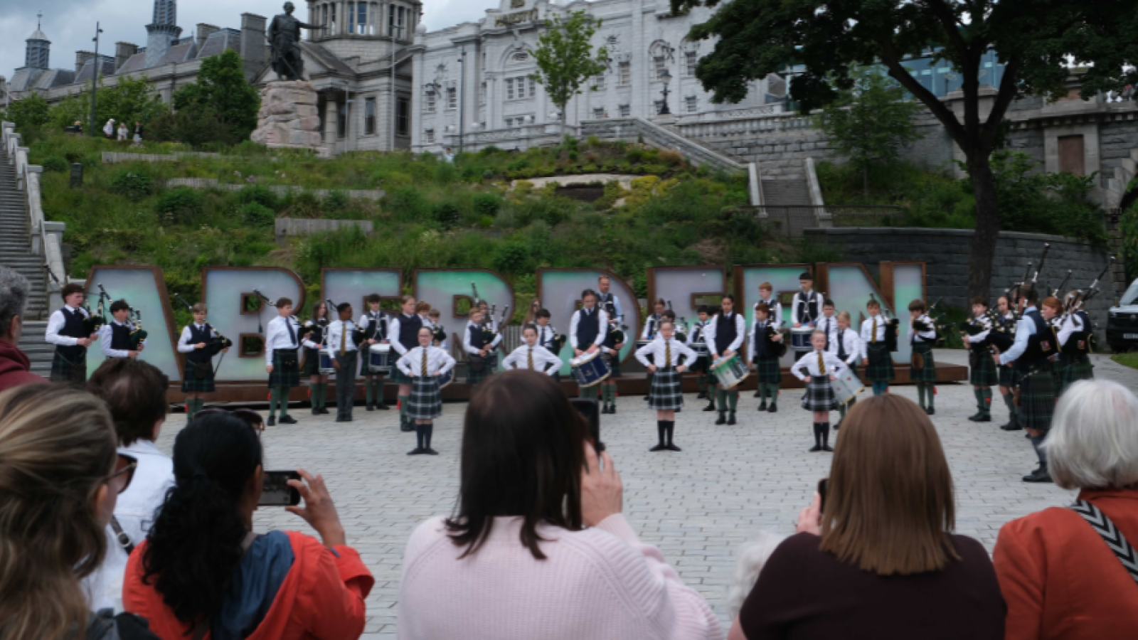 Skirl of the pipes stirs World Cup fever in Aberdeen as Paint The Town Tartan’s Highland Fling celebrates Scotland’s return to the tournament