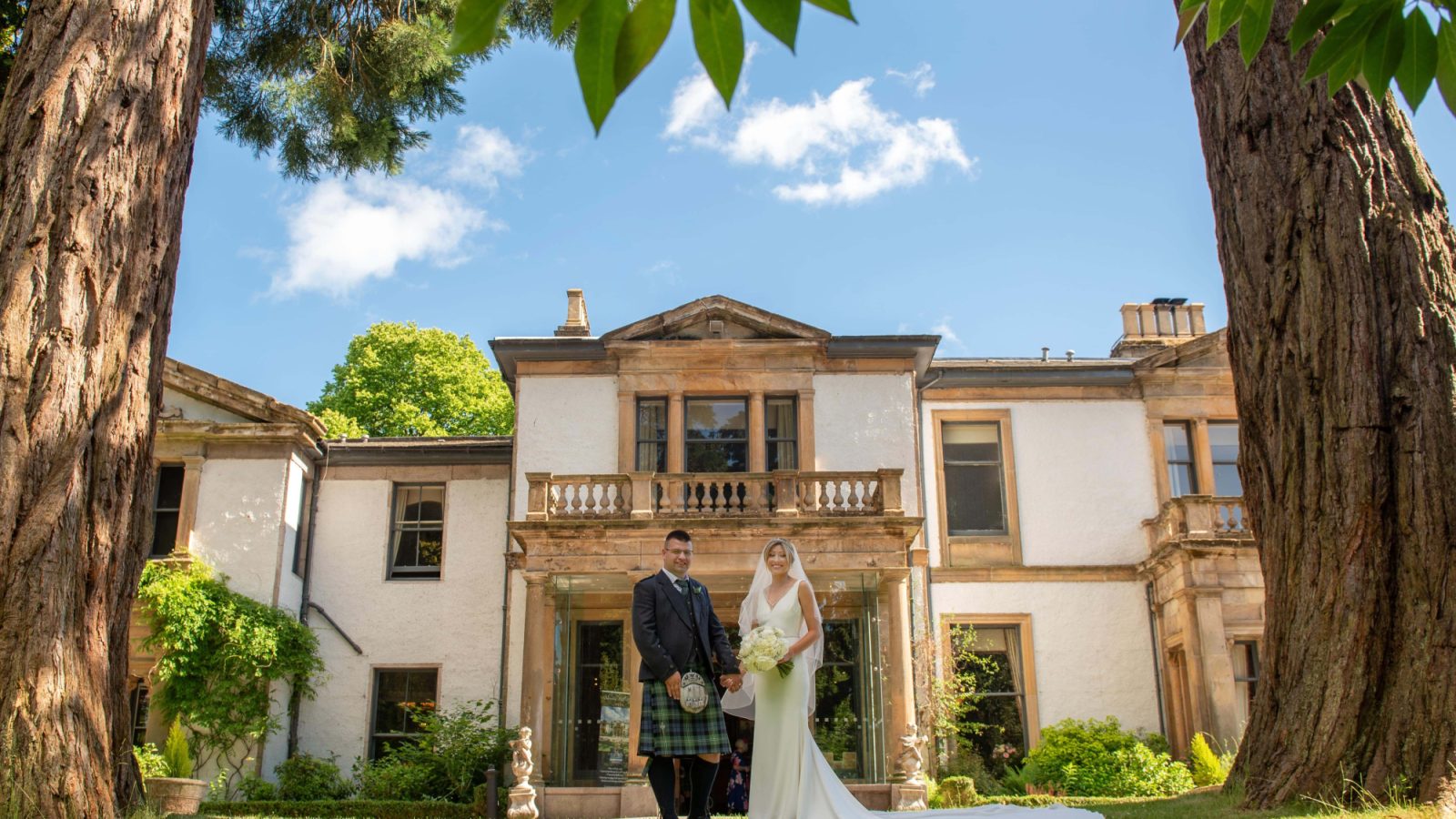 Macdonald Norwood Hall recognised for excellence at Scottish Wedding Awards